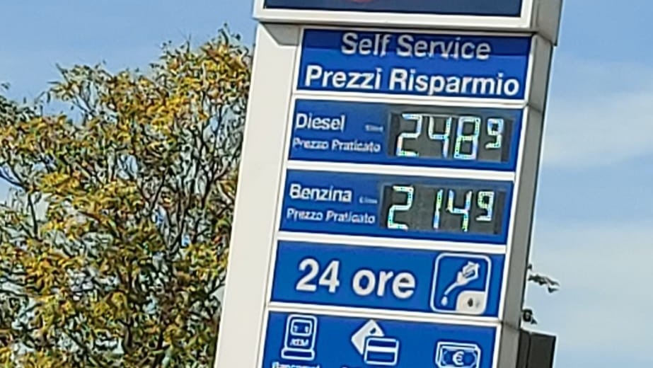 Allarme caro carburante: l’effetto domino sui prezzi della spesa in Puglia